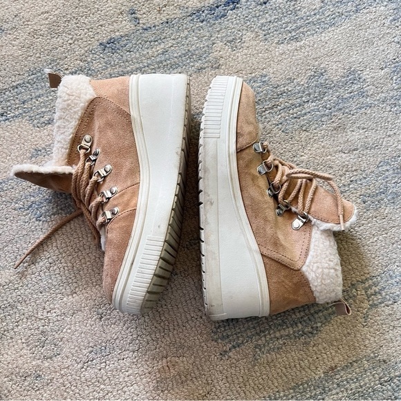 MADDEN GIRL PLATFORM SHERPA LACE UP FAUX SUEDE SAND TAN ANKLE BOOTS SIZE 8 - Picture 3 of 7